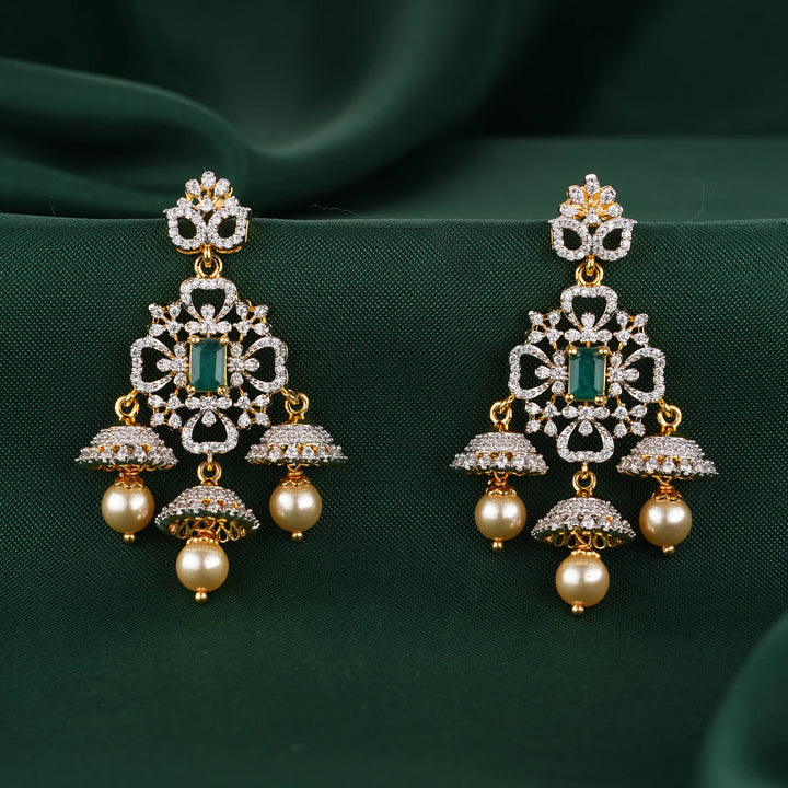 Most Loved  Diamond Design Short Necklace Set