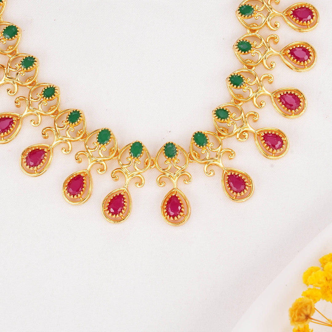 Enduring Grace Stone Short Necklace