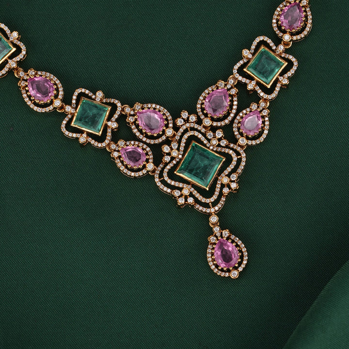 Glowing Charm Diamond Design Short Necklace Set