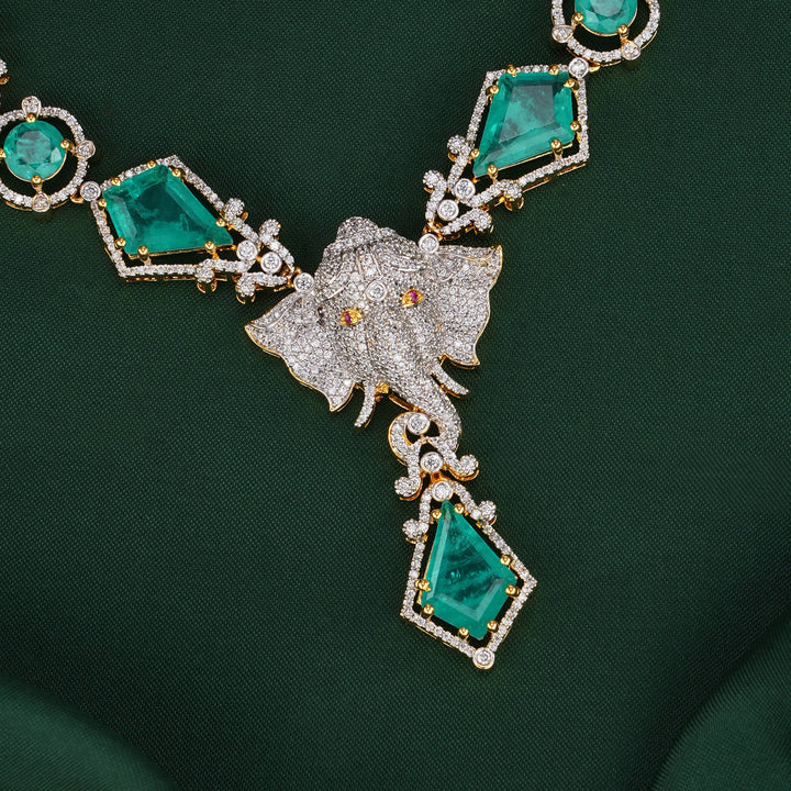 Minthraa Diamond Design Short Necklace Set