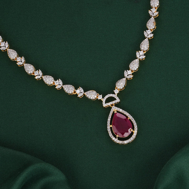 Serene Diamond Design Mini Short Necklace