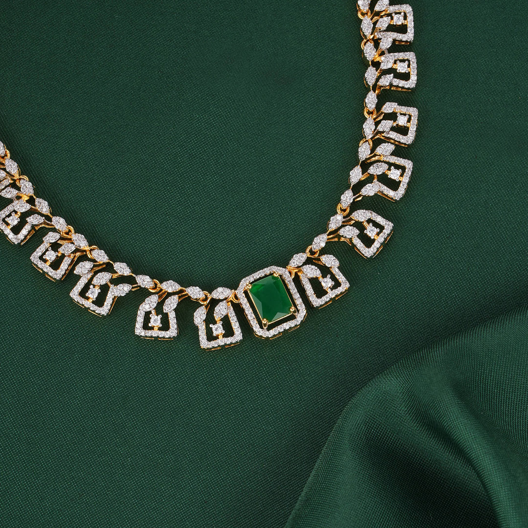 Attractive Diamond Design Short Necklace Set