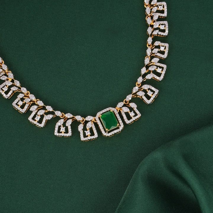 Attractive Diamond Design Short Necklace Set