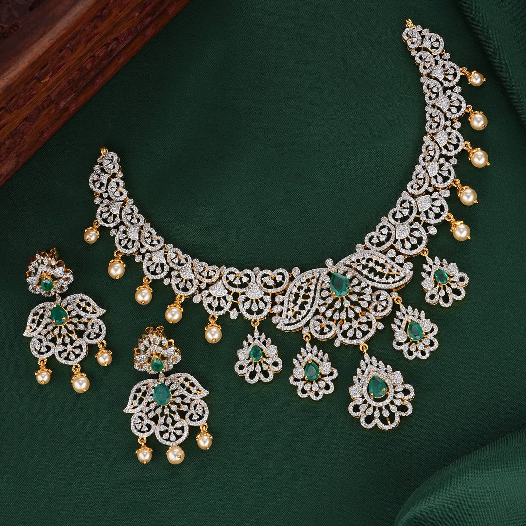 Anthirikaa  Avikam Short Necklace Set