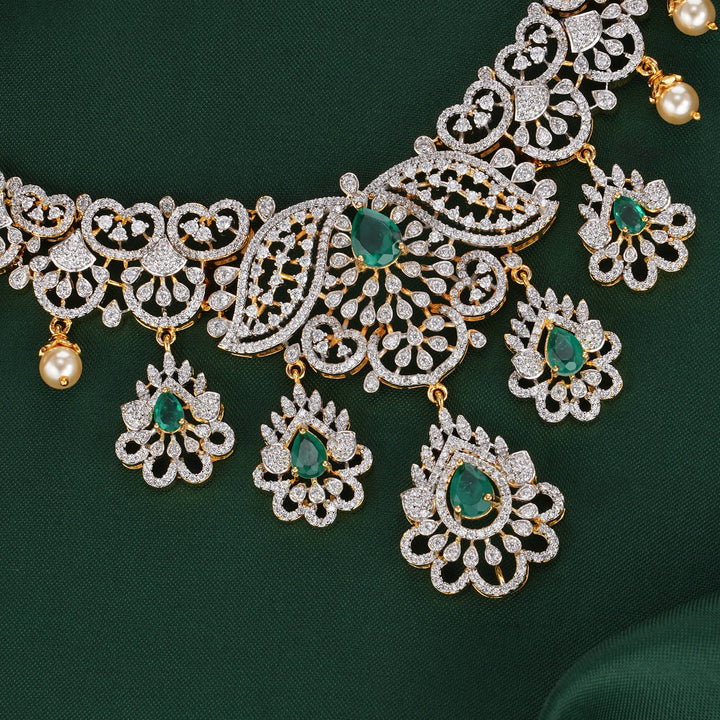 Anthirikaa  Avikam Short Necklace Set