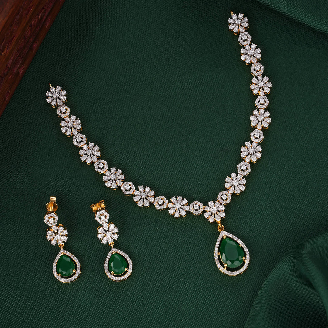 Vaibhav Diamond Design Short Necklace Set