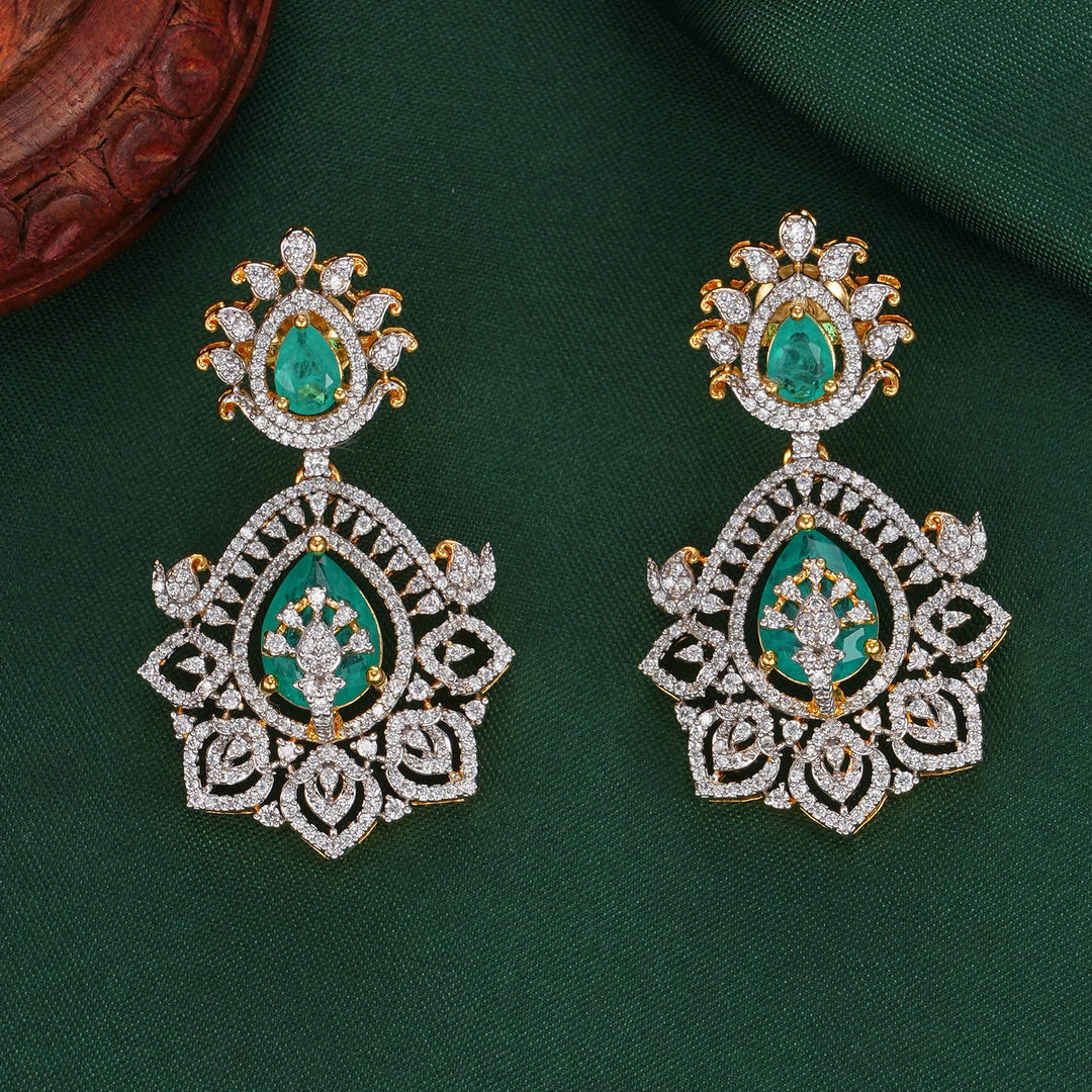 Vamika Diamond Design Short Necklace Set