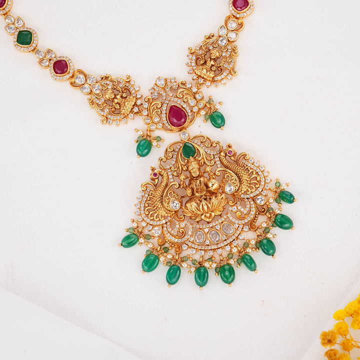 Divine Heritage Nagas Short Necklace Set