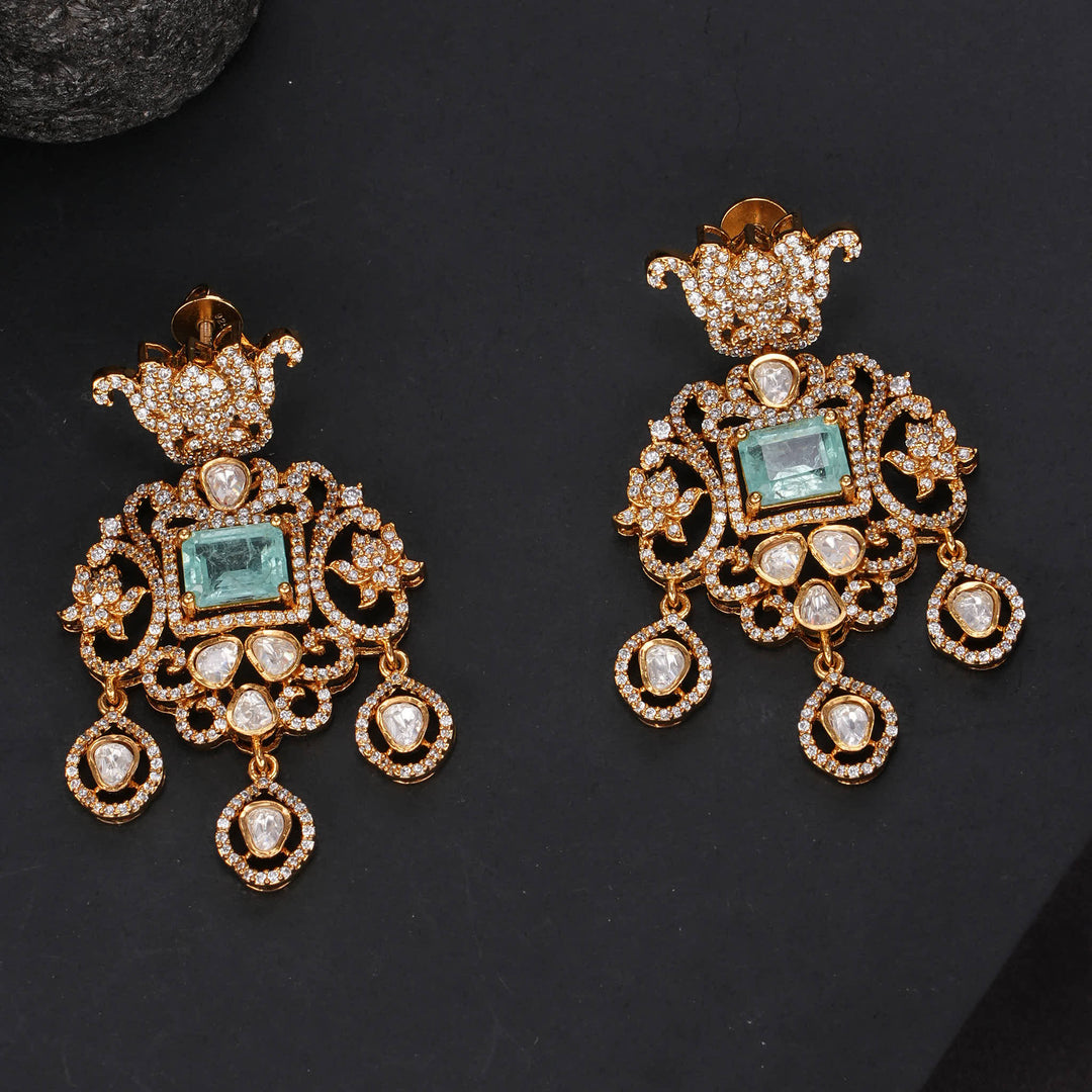 Entrancing Victorian Long Necklace Set