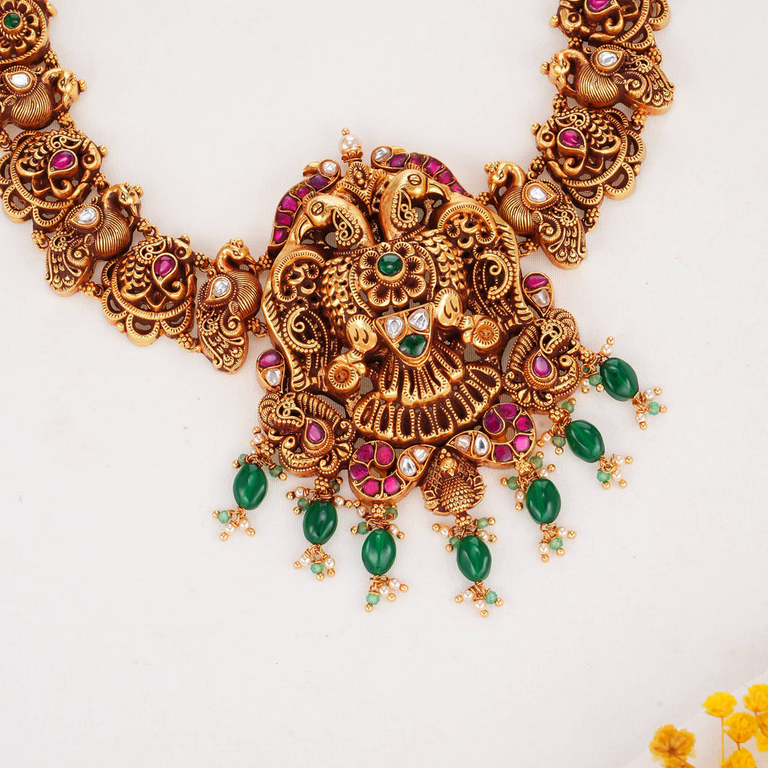 Classic Allure 3D Spl Short Necklace Set