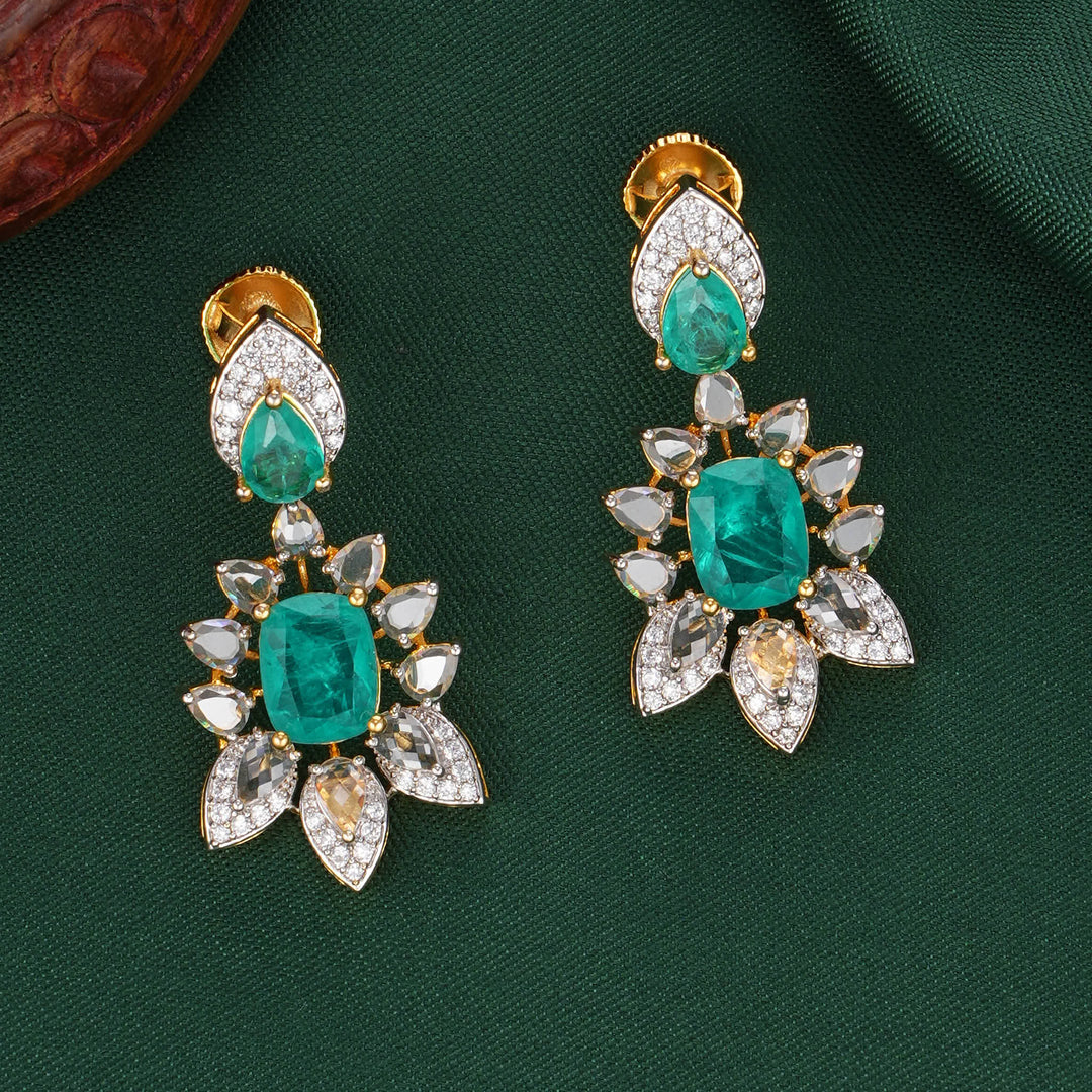 Graceful and Enchanting Avikam Short Necklace Set