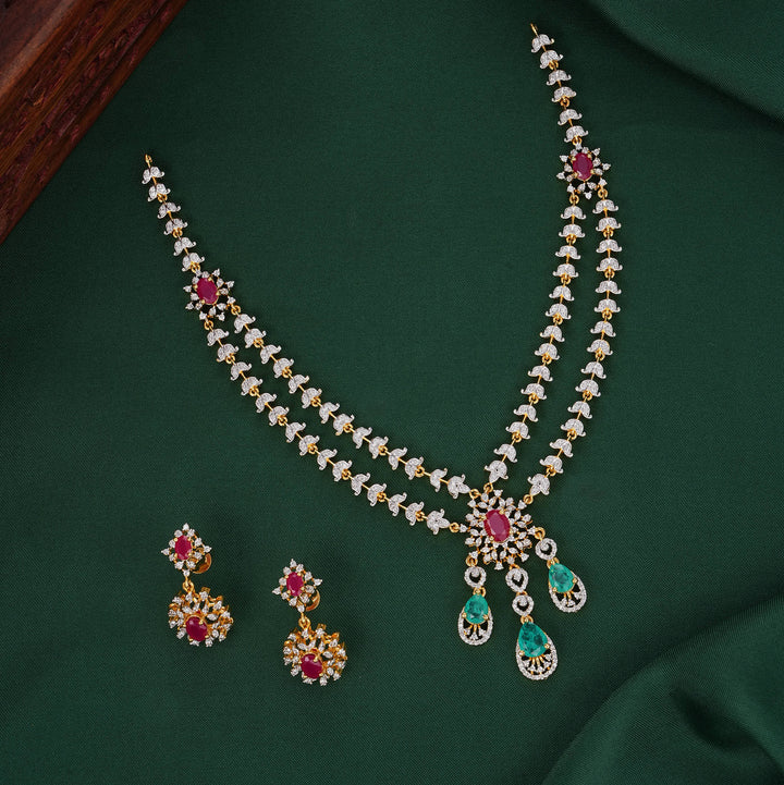 Majestic Allure Avikam Short Necklace Set