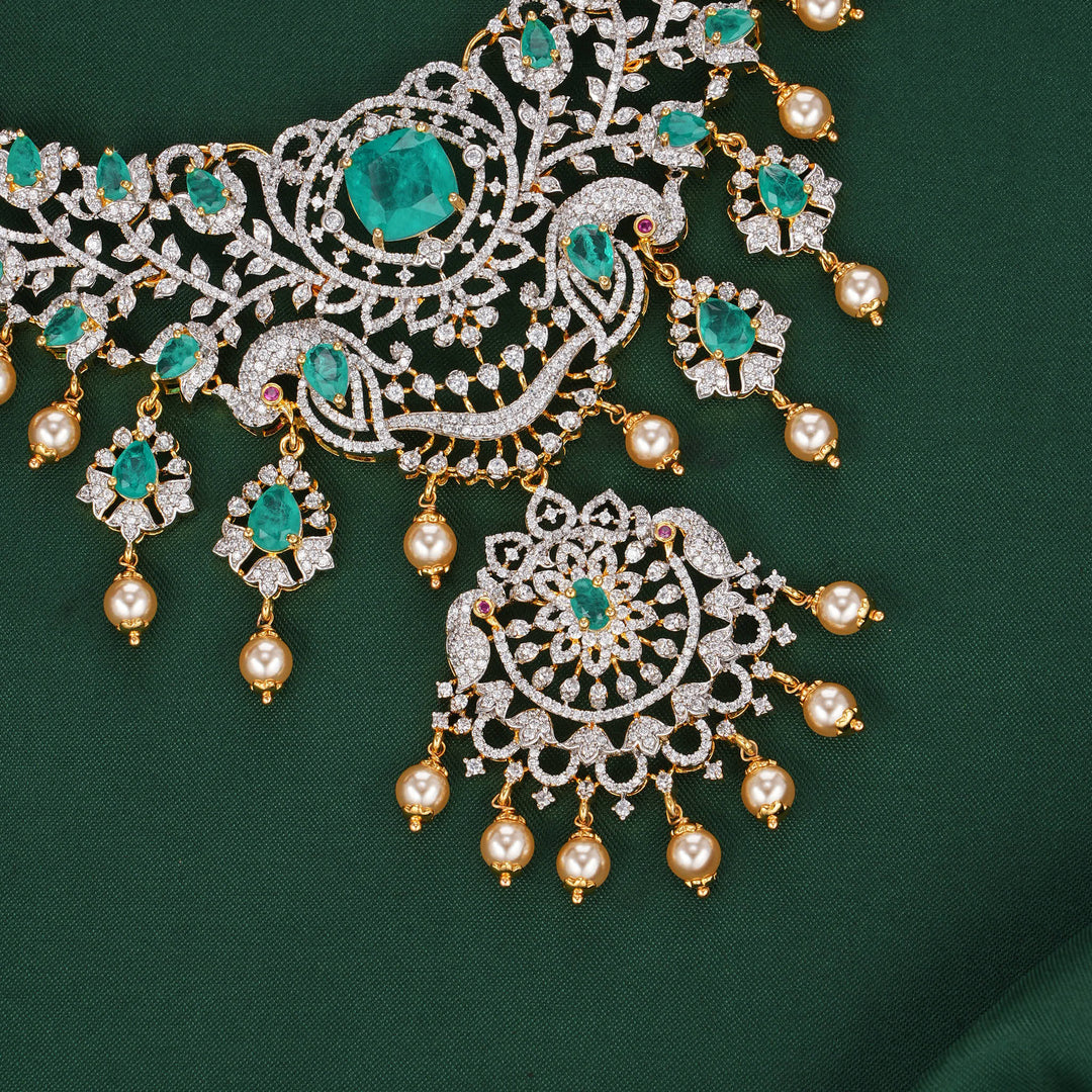 Timeless Majesty Avikam Necklace Set