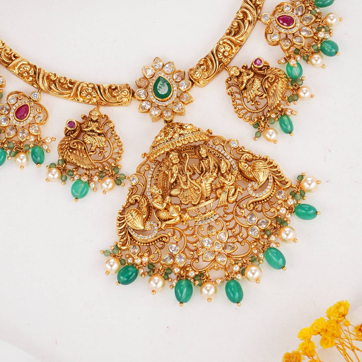 Divine Grandeur Stone Short Necklace Set