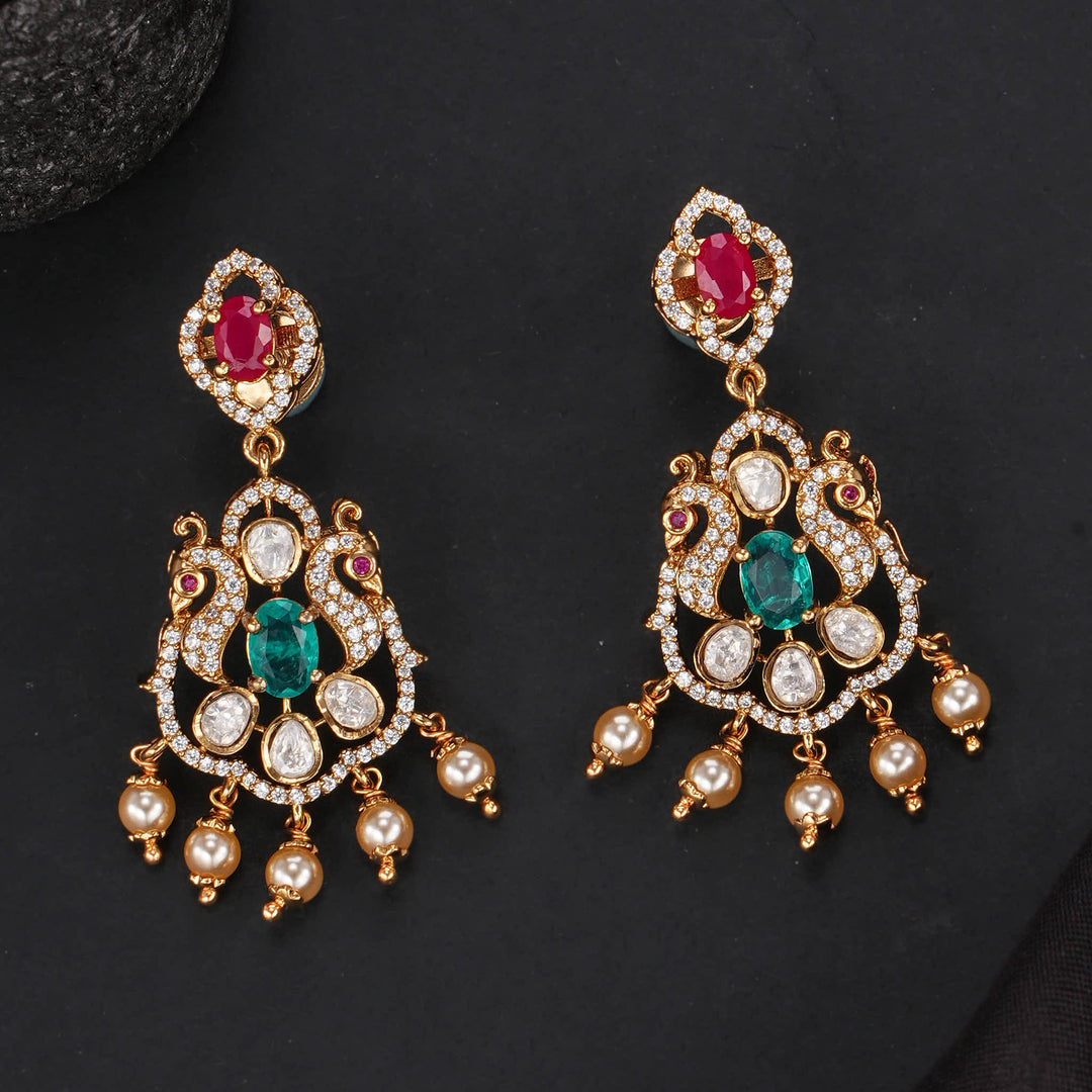Resplendent Victorian Short Necklace Set