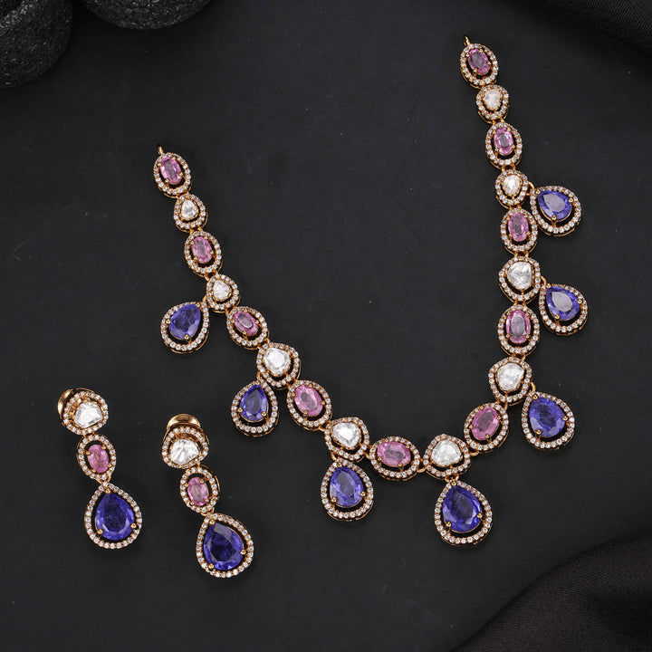 Prismatic Victorian Short Necklace Set