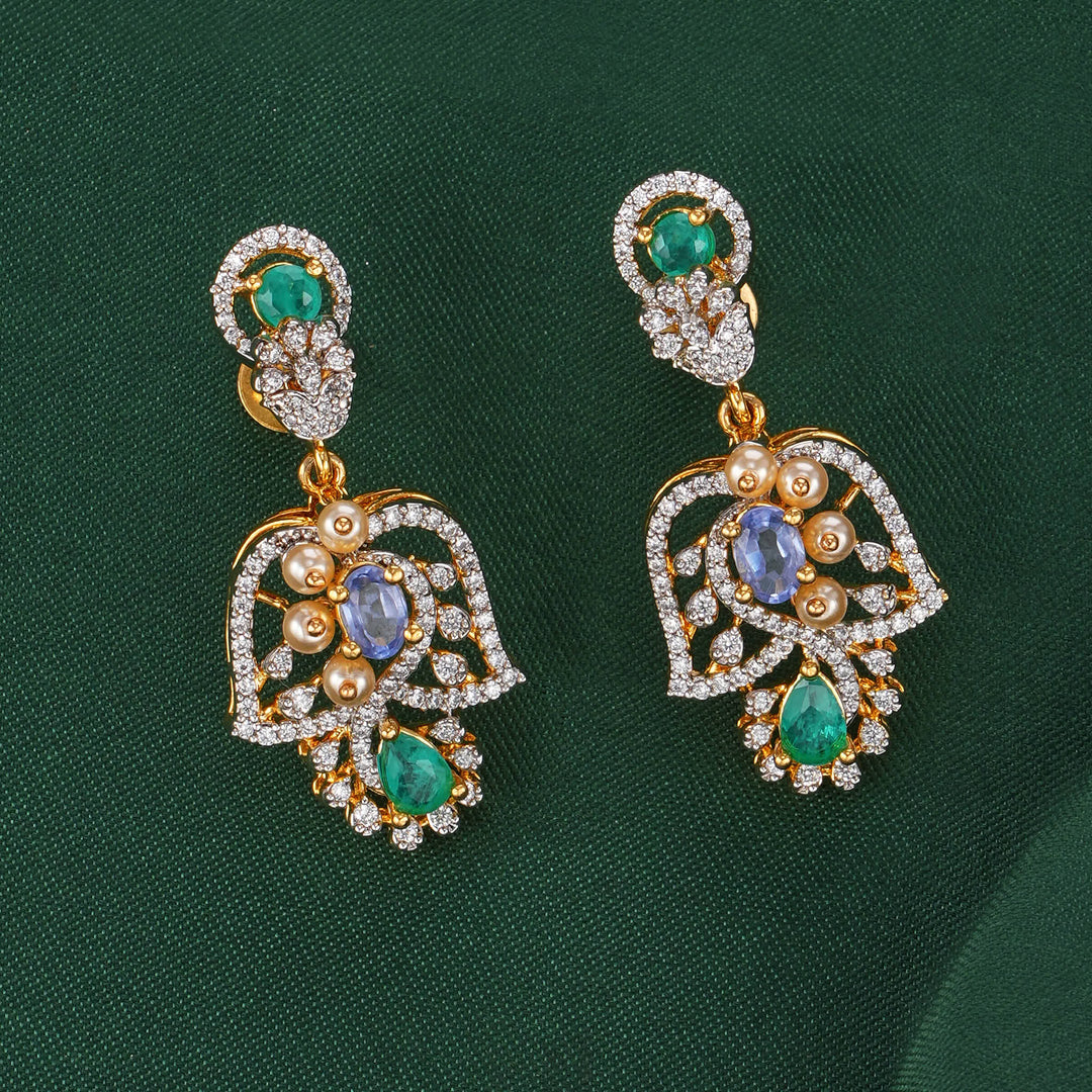 Admirable Avikam Short Necklace Set