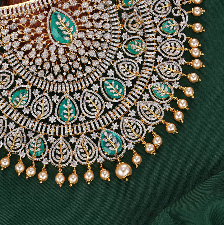 Vibrant Hues Diamond Design Choker Set