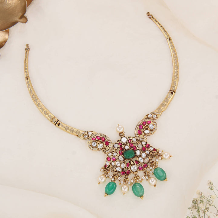 Chromatic Kundan Hasli Necklace