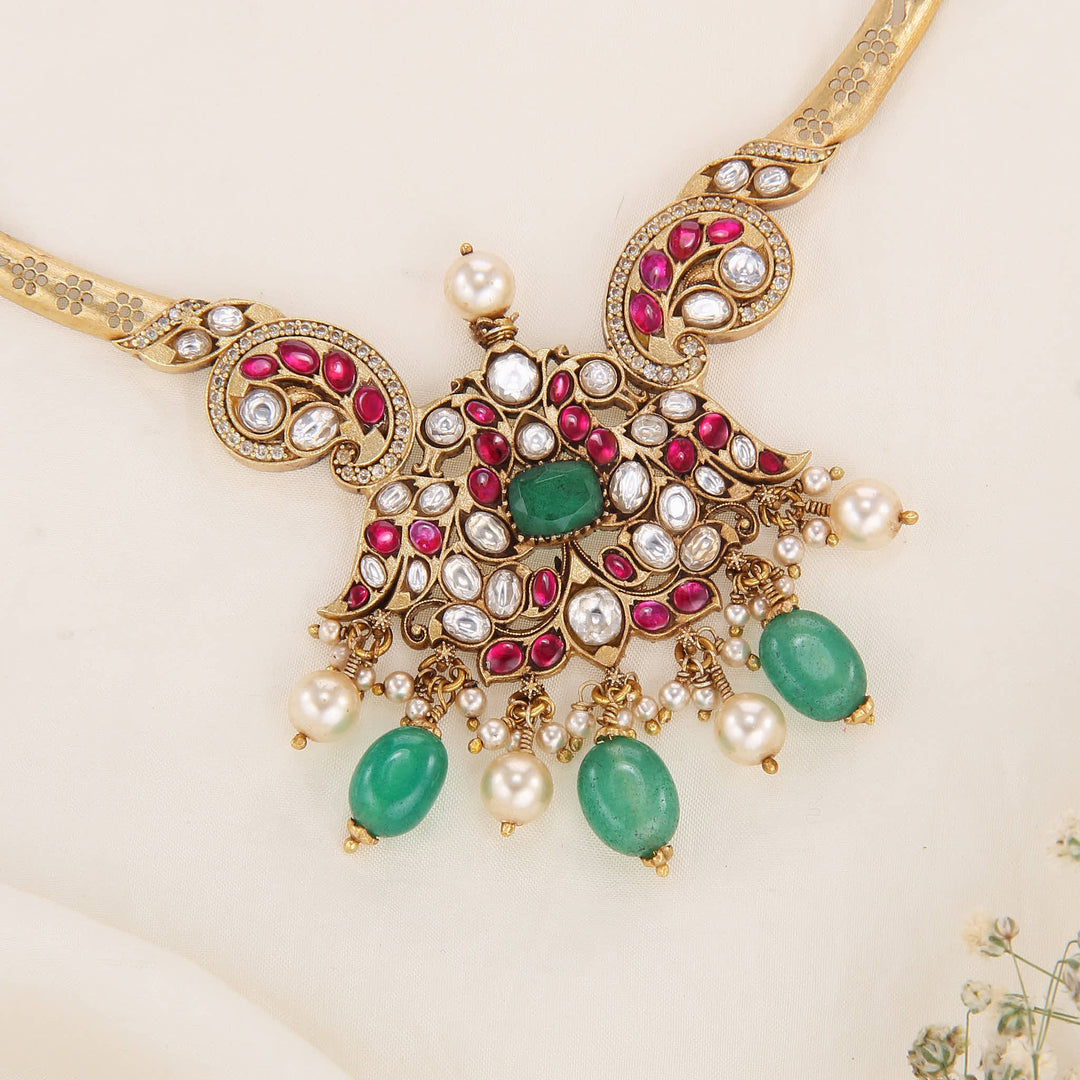 Chromatic Kundan Hasli Necklace
