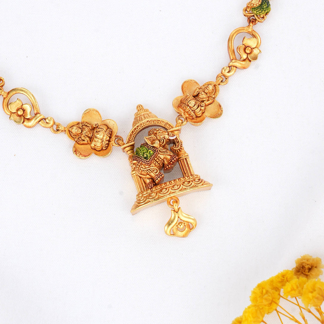 Aadhiraa 3D Spl Necklace