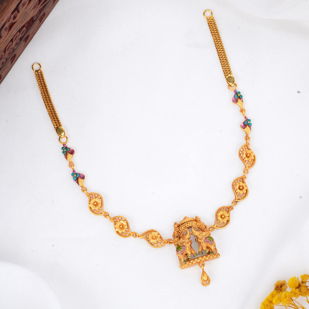 Vibrant Classy 3D Spl Necklace
