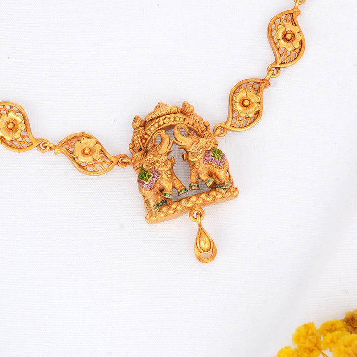Vibrant Classy 3D Spl Necklace