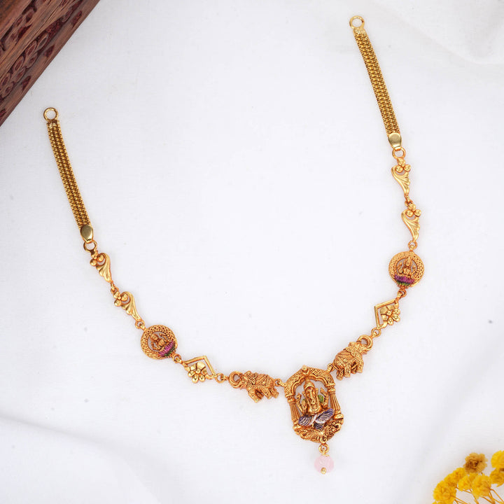 Rithanya 3D Spl Short Necklace