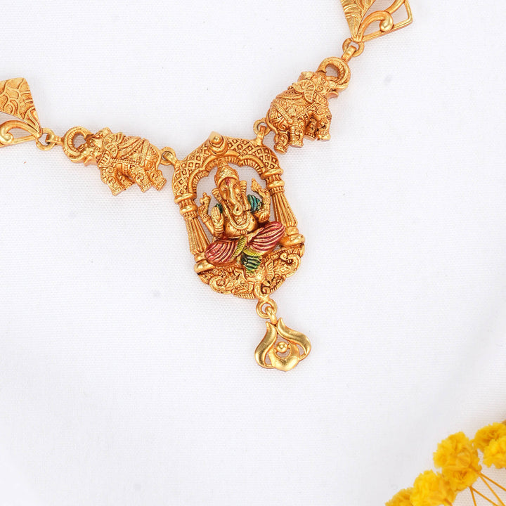 Pranavi 3D Spl Necklace