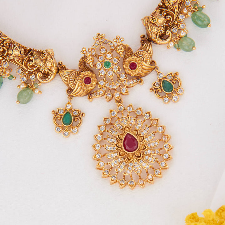 Glorious Charm Stone Short Necklace Set