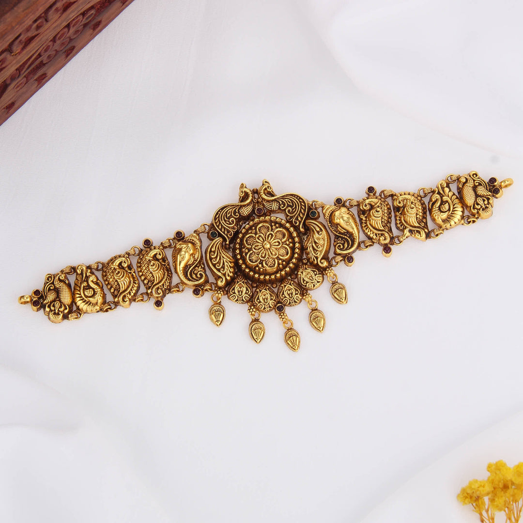 Elegance Nagas Choker
