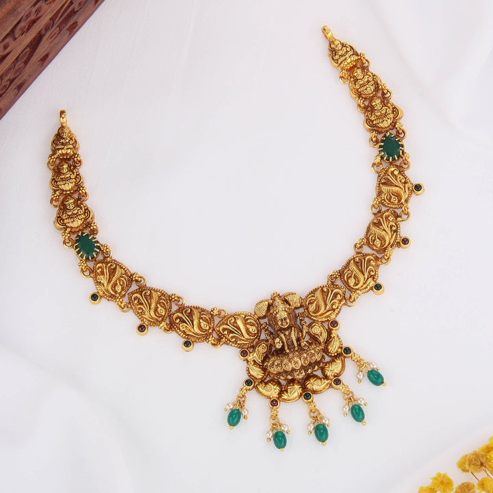 Renisha Nagas Short Necklace