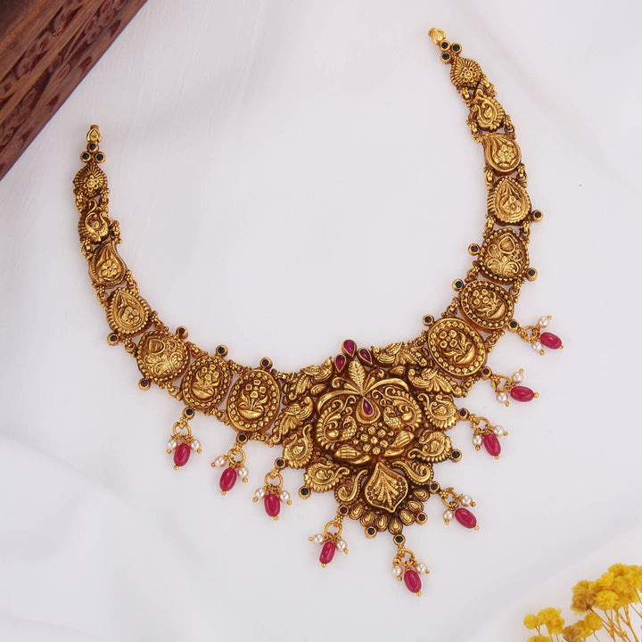 Manisha Nagas Short Necklace