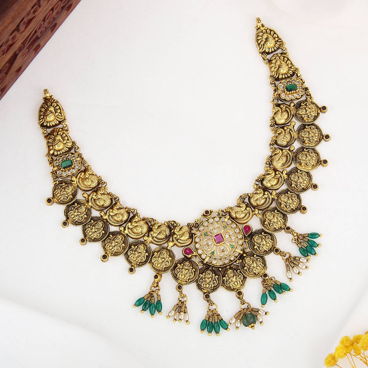 Enchanting Glow Nagas Short Necklace