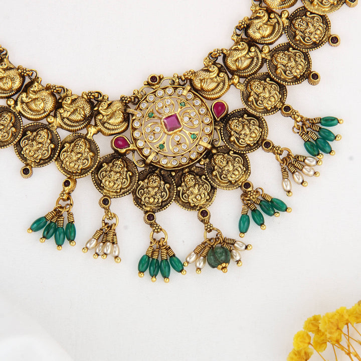 Enchanting Glow Nagas Short Necklace