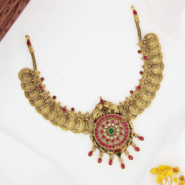Allure Grace Nagas Short Necklace