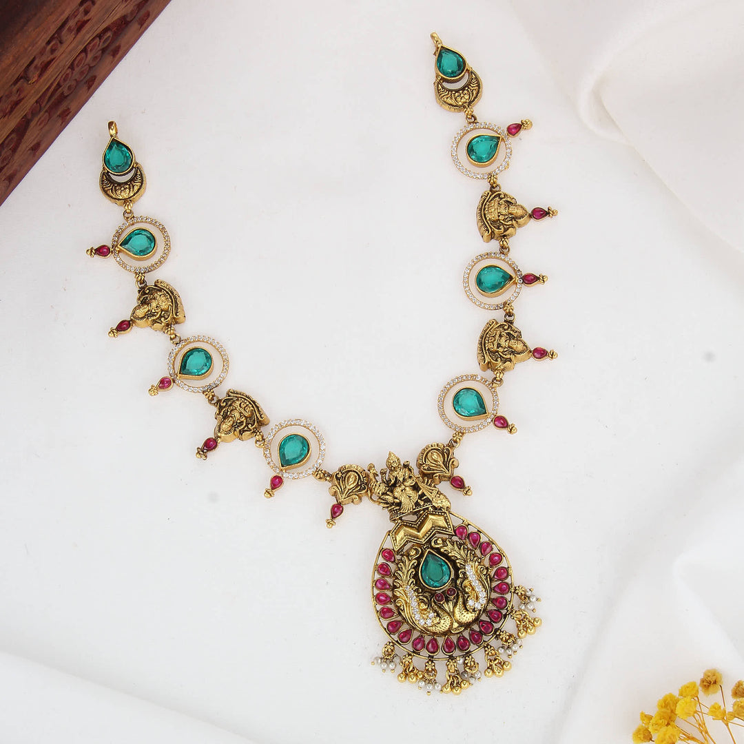 Anvikaa Nagas Short Necklace