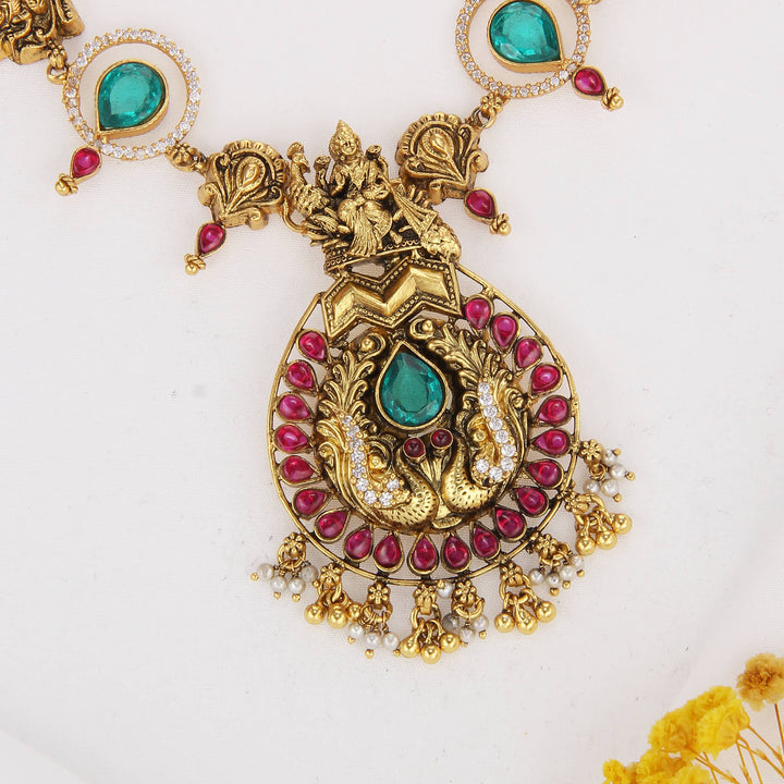 Anvikaa Nagas Short Necklace