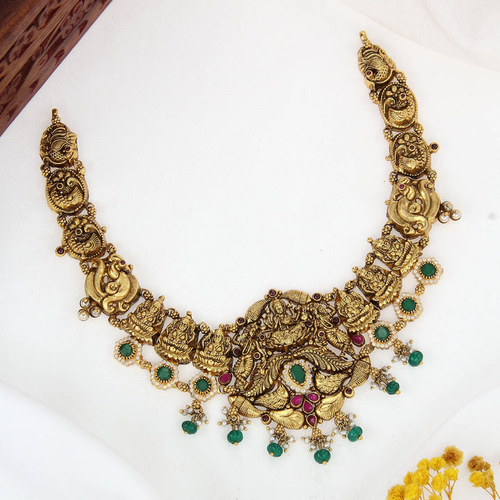Delicate Divine Nagas Short Necklace