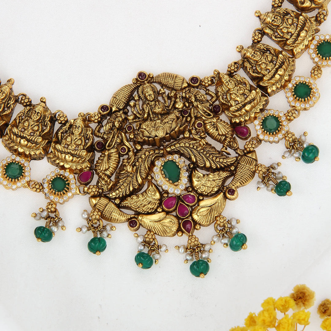 Delicate Divine Nagas Short Necklace
