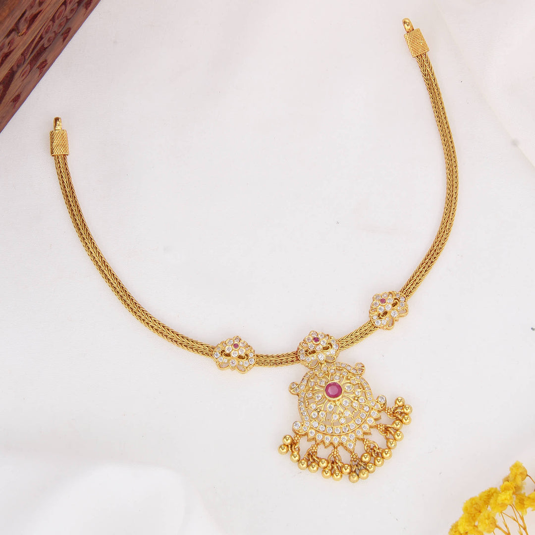Exalted Elegance Attigai Necklace