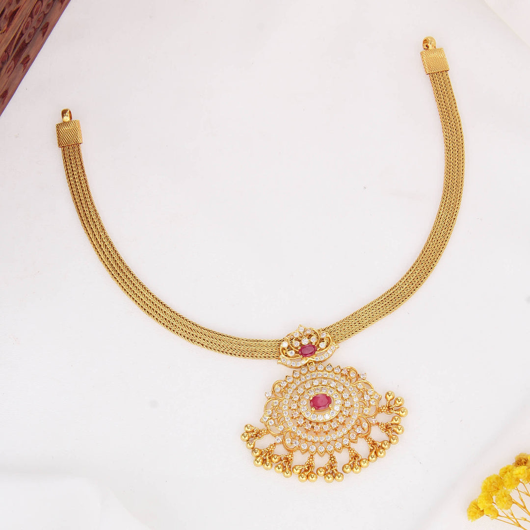 Admirable Allure Attigai Necklace