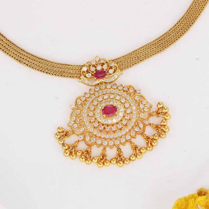 Admirable Allure Attigai Necklace
