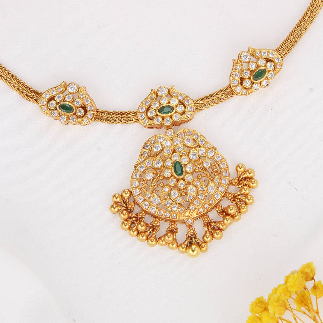 Illustrious Craft Stone Attigai Necklace