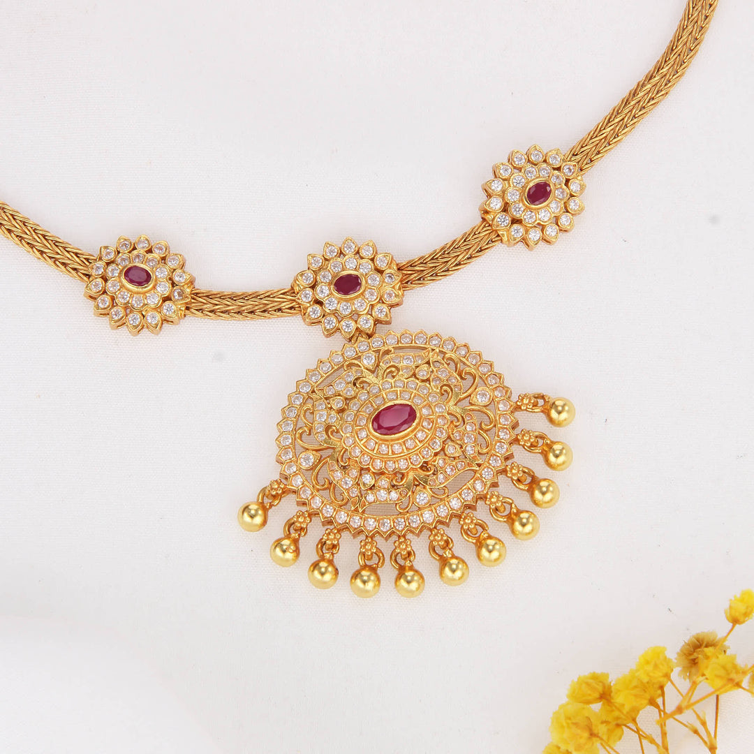 Peerless Heritage Stone Attigai Necklace