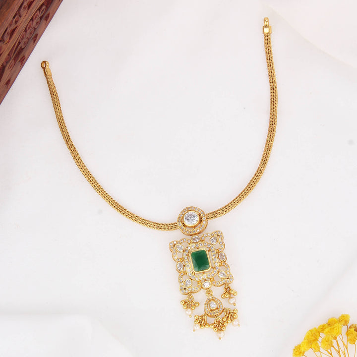 Effortless Grace Stone Short Necklace