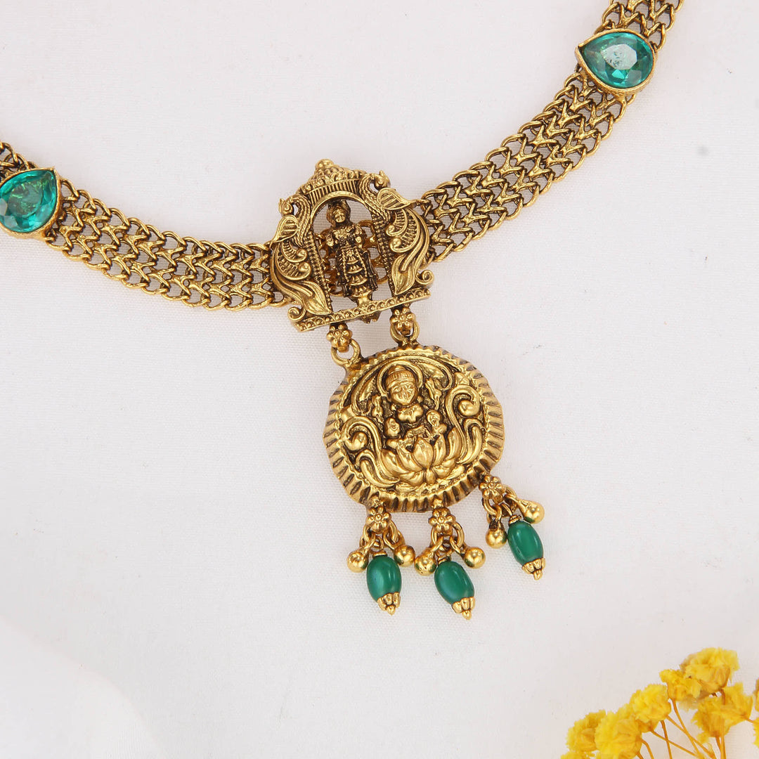 Enchanting Bless Nagas Short Necklace