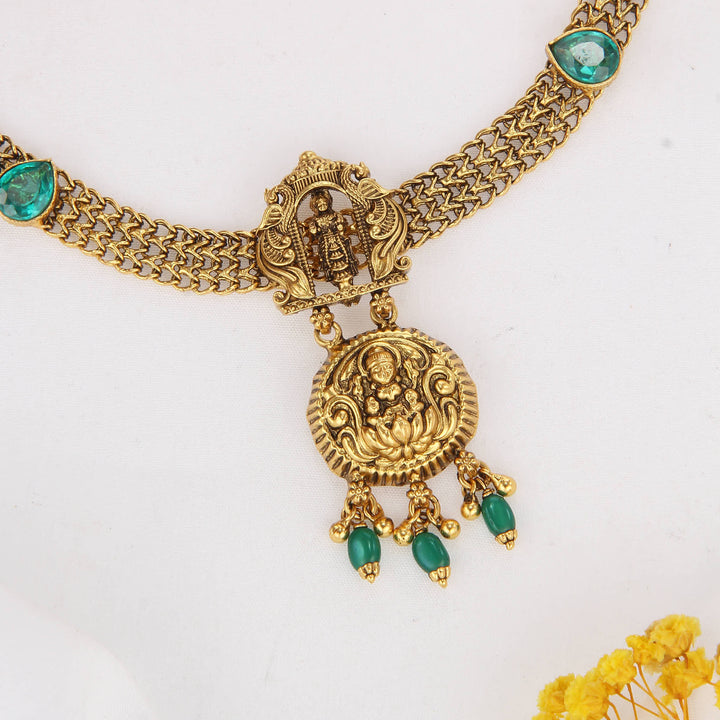 Enchanting Bless Nagas Short Necklace