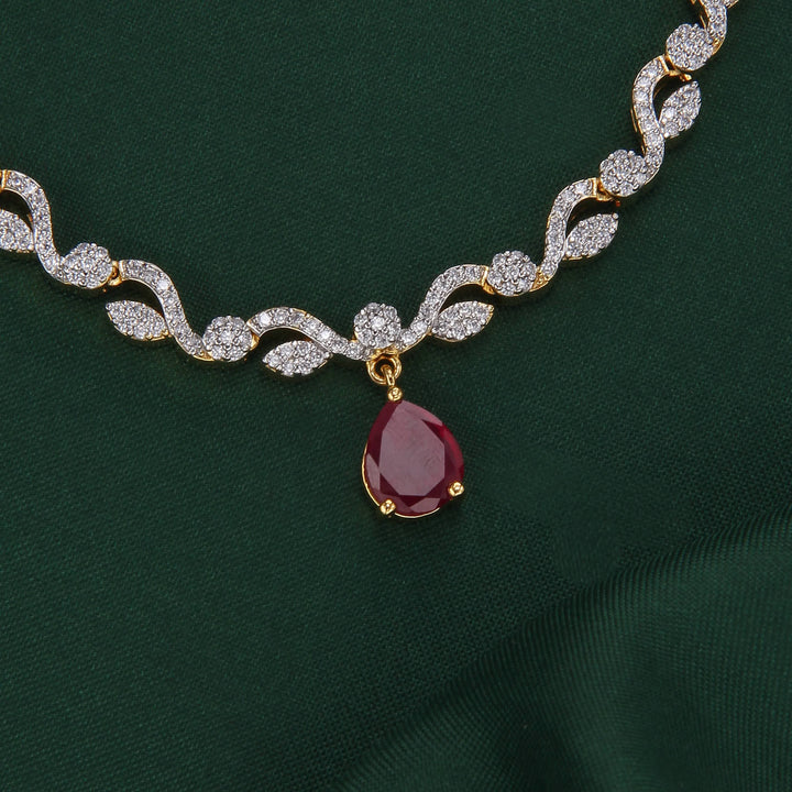 Twinkling Diamond Design Short Necklace Set