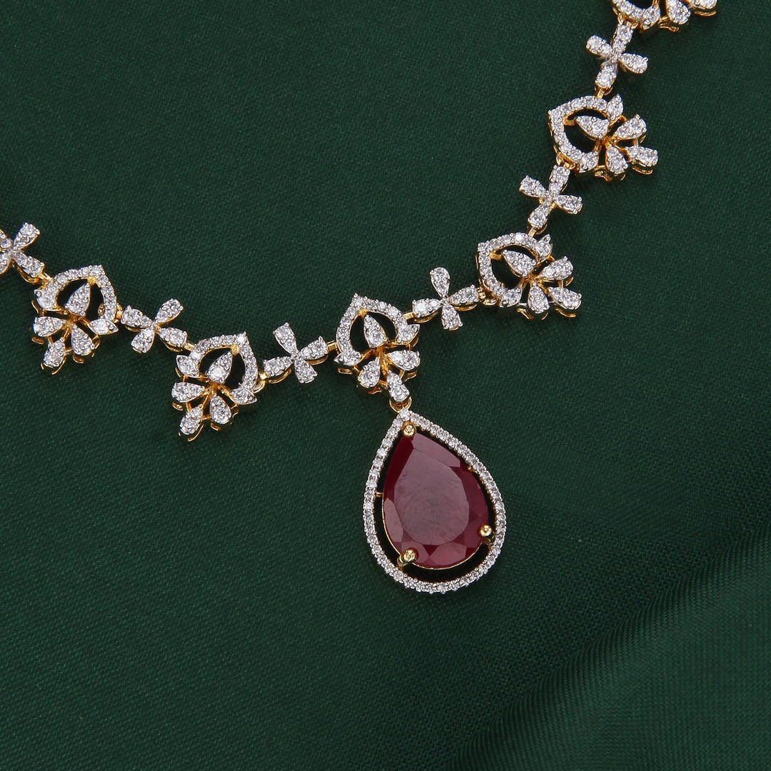 Light-Catching Avikam Short Necklace Set